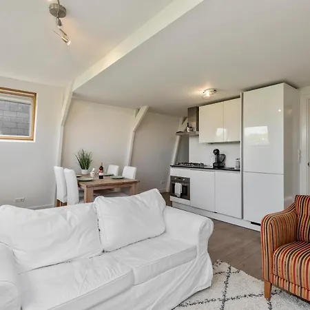 Central Top Floor With Private Balcony - Apt 3 Apartment Amsterdam